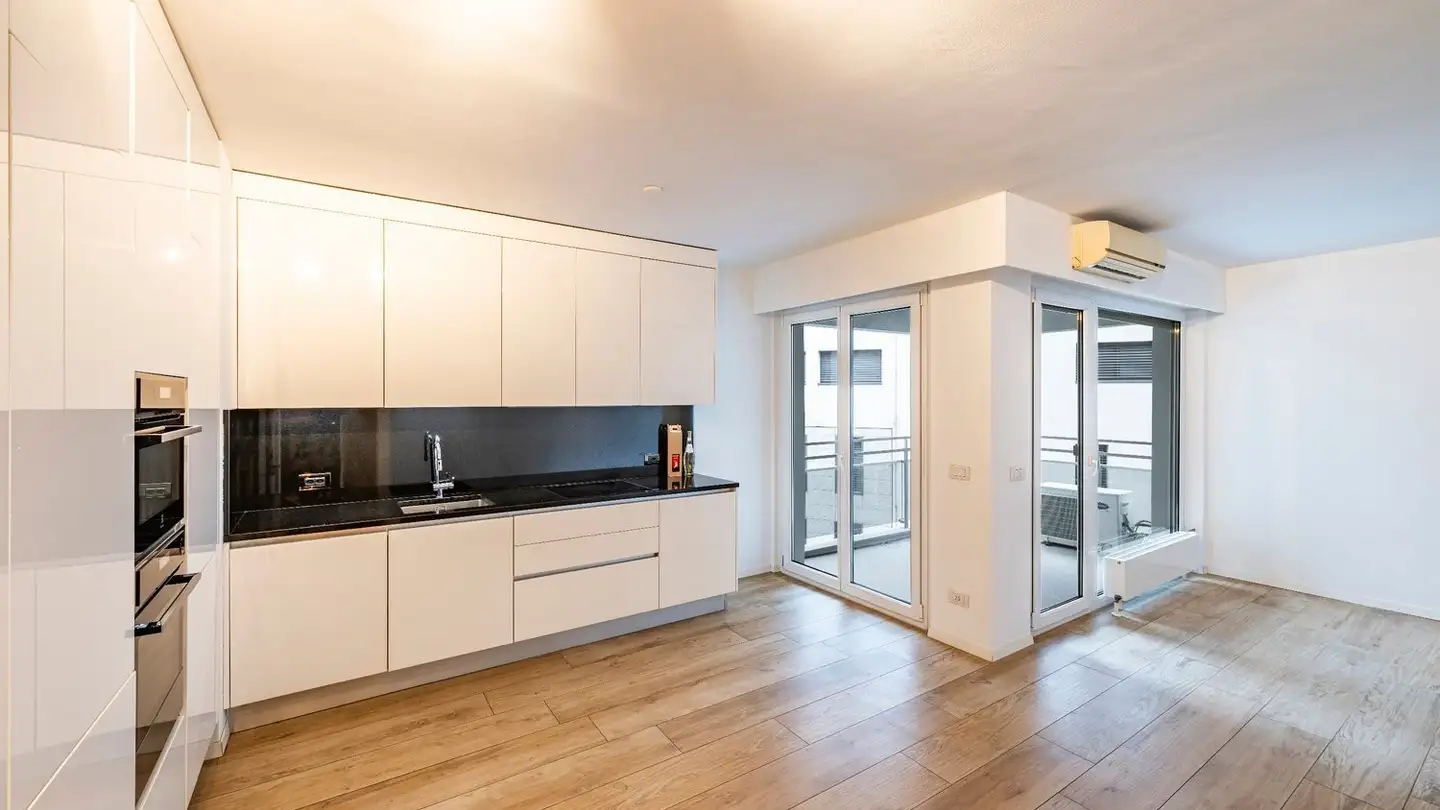 Appartement à louer - Via Franco Zorzi 17, 6900 Paradiso