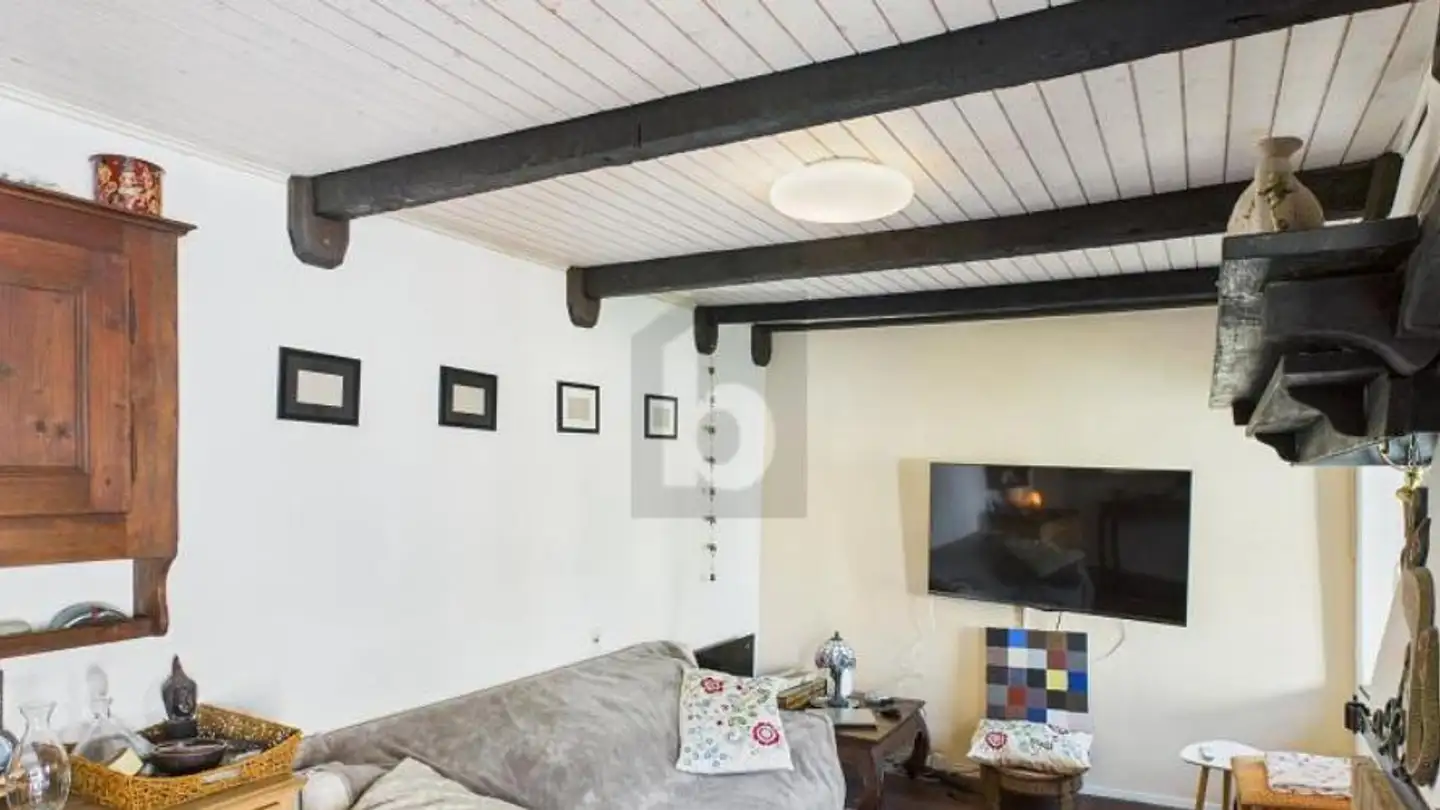 Chalet for sale - 6575 S. Nazzaro - Photo 2