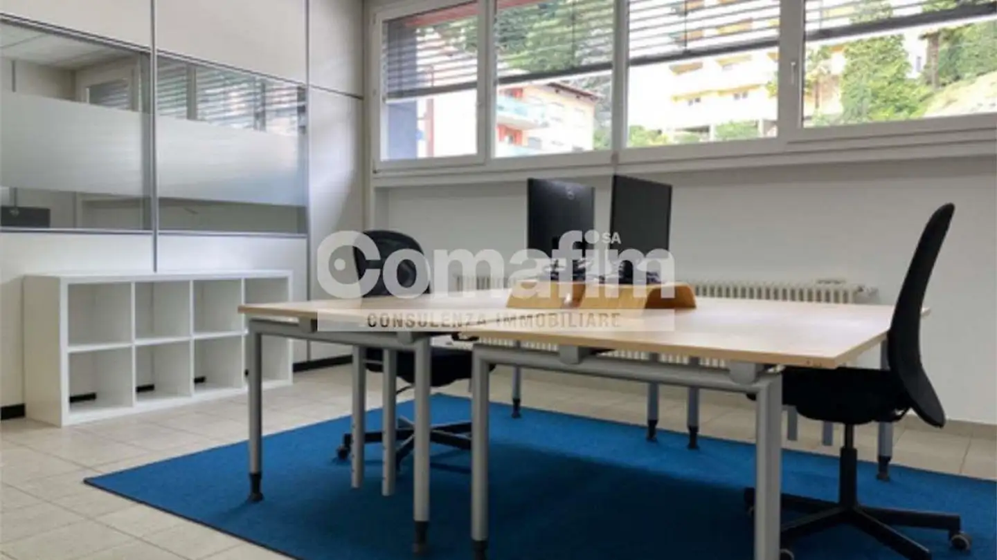 Spazio ufficio in affitto - Via Industria 79, 6987 Caslano - Photo 2