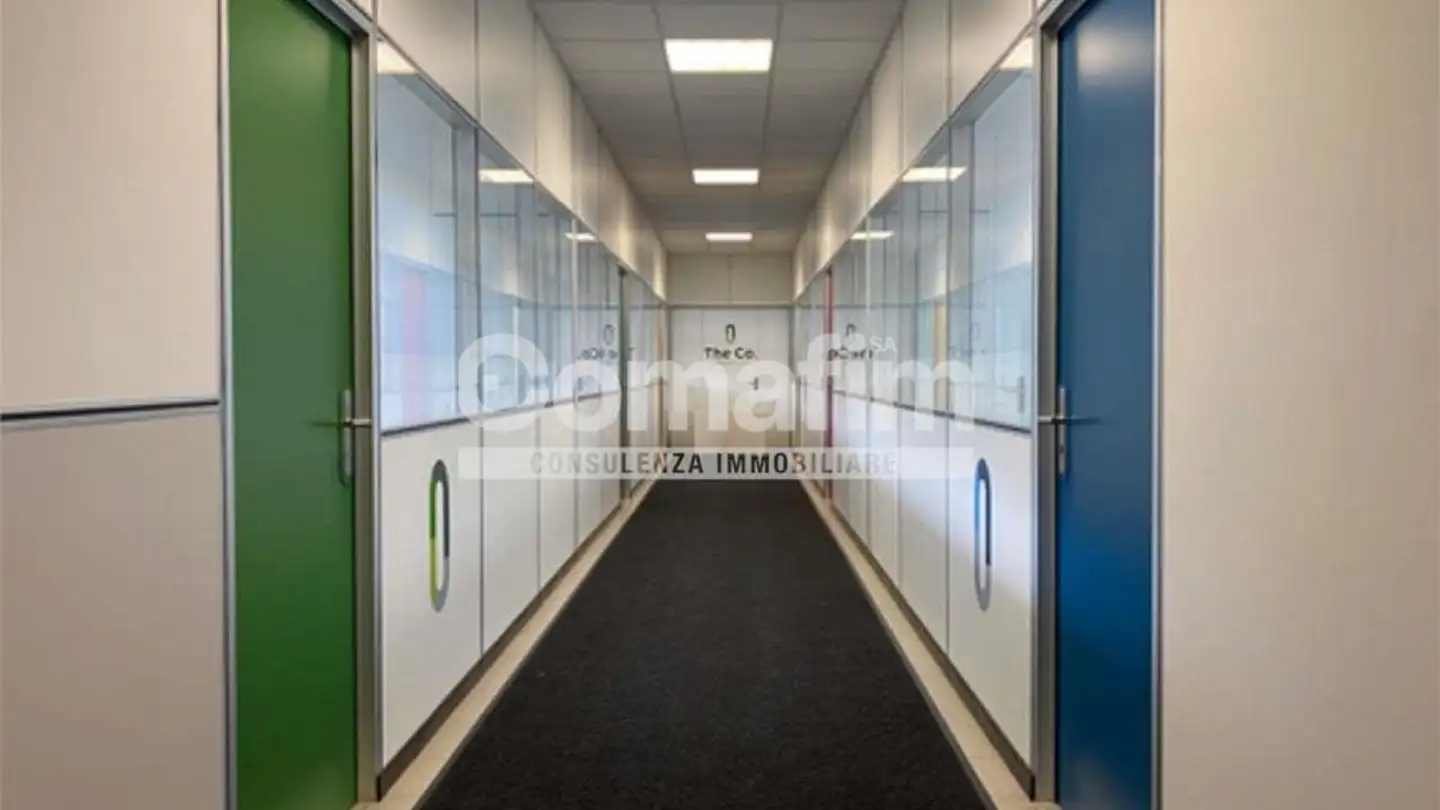 Spazio ufficio in affitto - Via Industria 79, 6987 Caslano - Photo 3