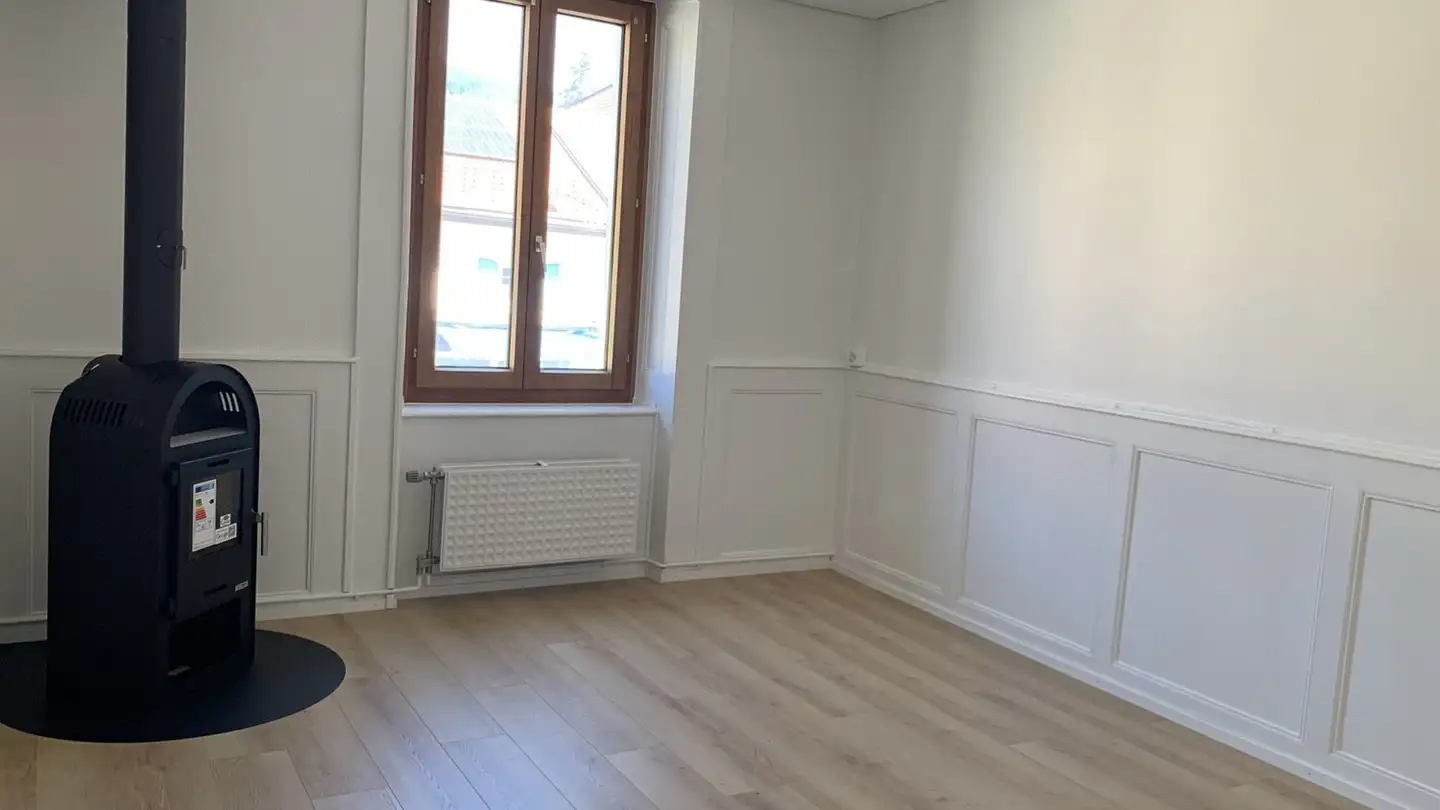 Appartement à louer - Grand-Bourgeau 76, 2126 Les Verrières - Photo 3