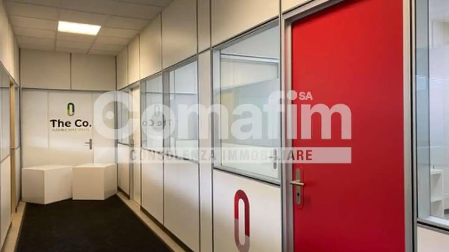 Spazio ufficio in affitto - Via Industria 79, 6987 Caslano - Photo 3