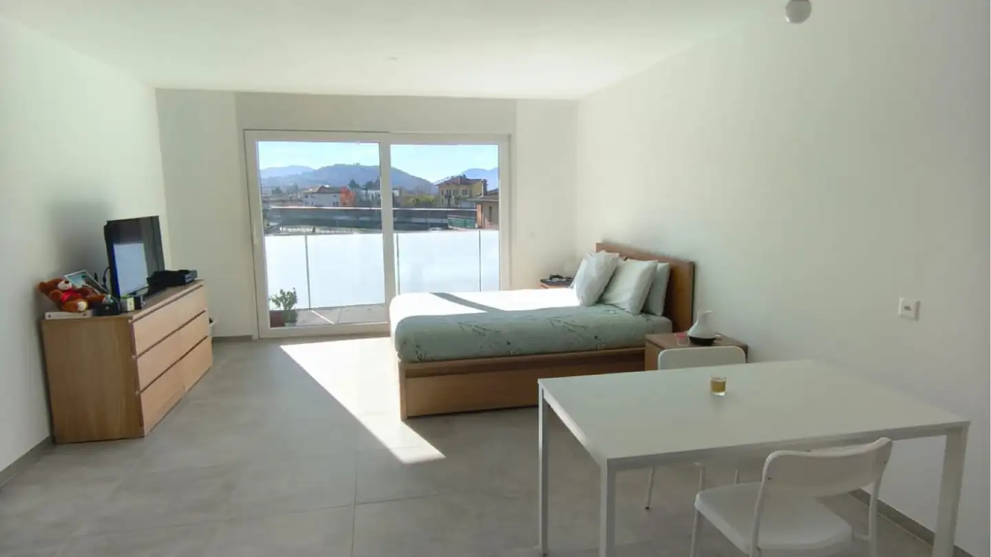 Appartement à louer - Via Girella, 6814 Lamone