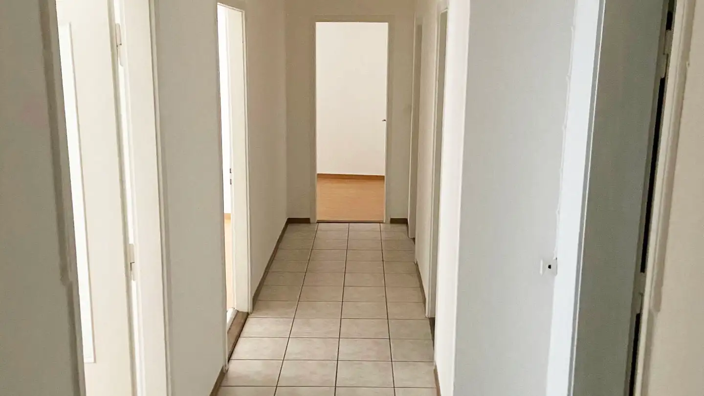 Apartment for rent - Rue De Boujean / Bözingenstrasse 146, 2504 Biel/Bienne - Photo 4