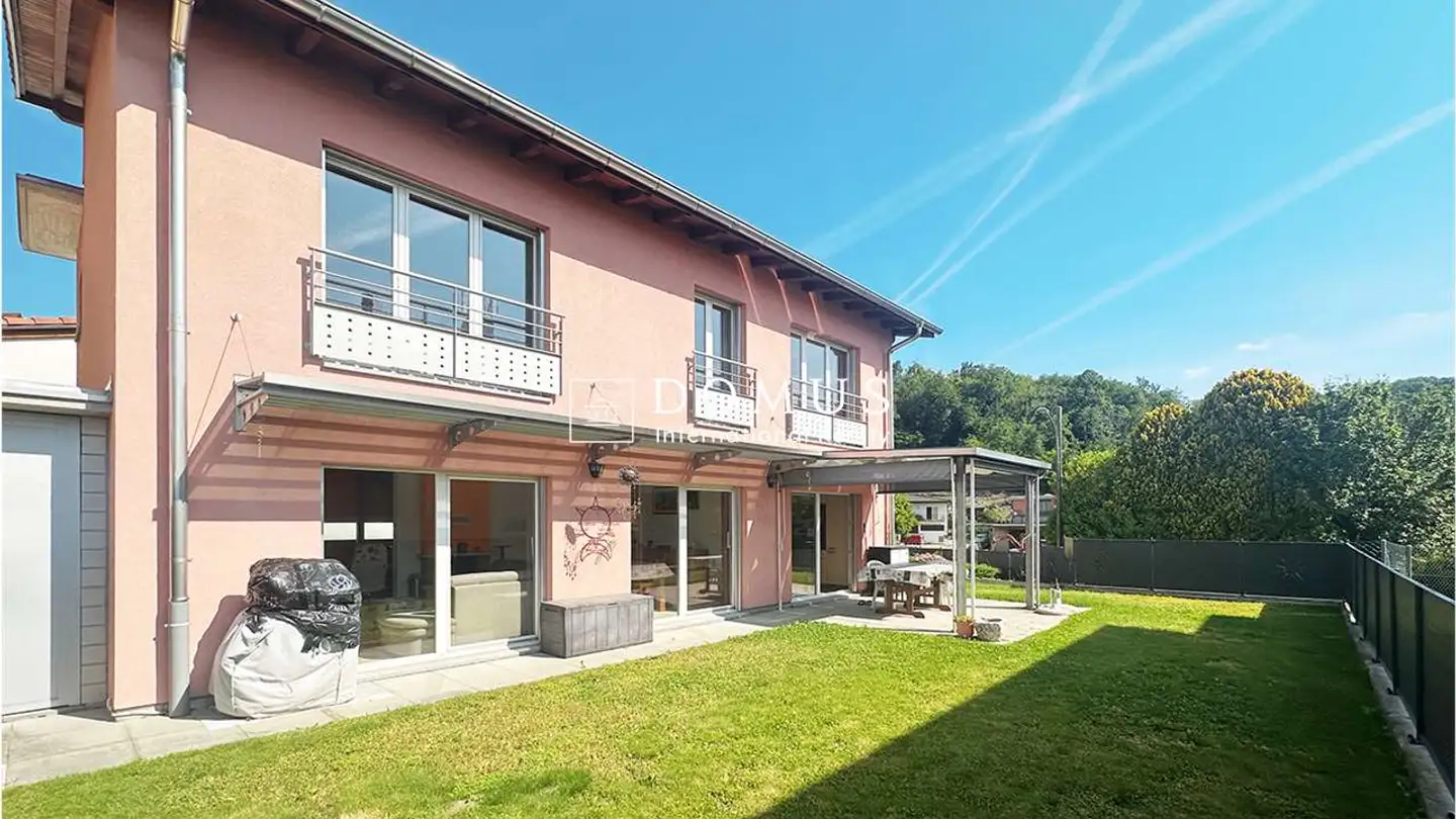 Villa à vendre - Via Monte San Giorgio, 6863 Besazio