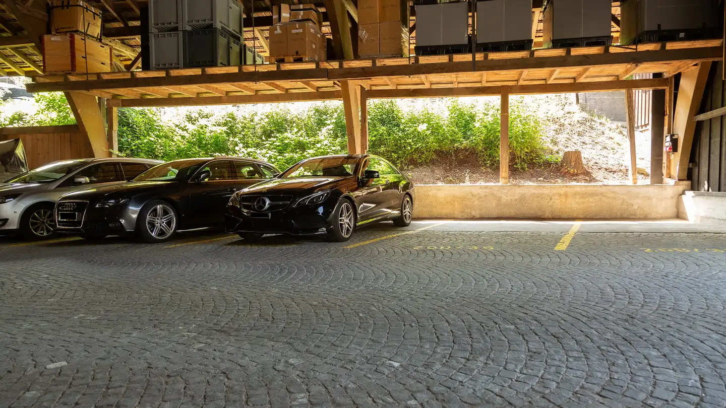 Covered parking space for rent - Edikerstrasse 20d, 8635 Dürnten