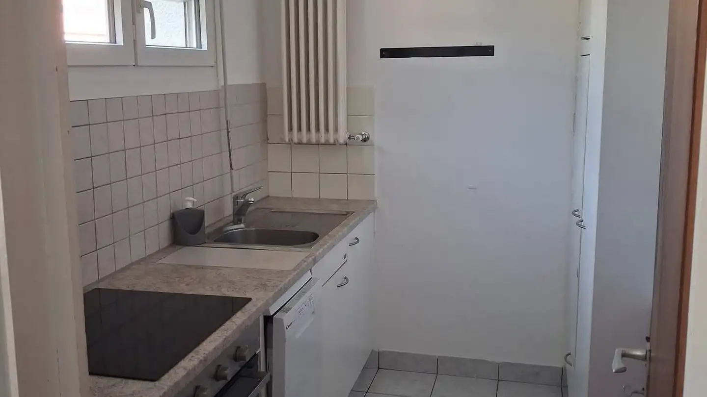 Apartment for rent - Via Al Lido, 6817 Maroggia - Photo 4