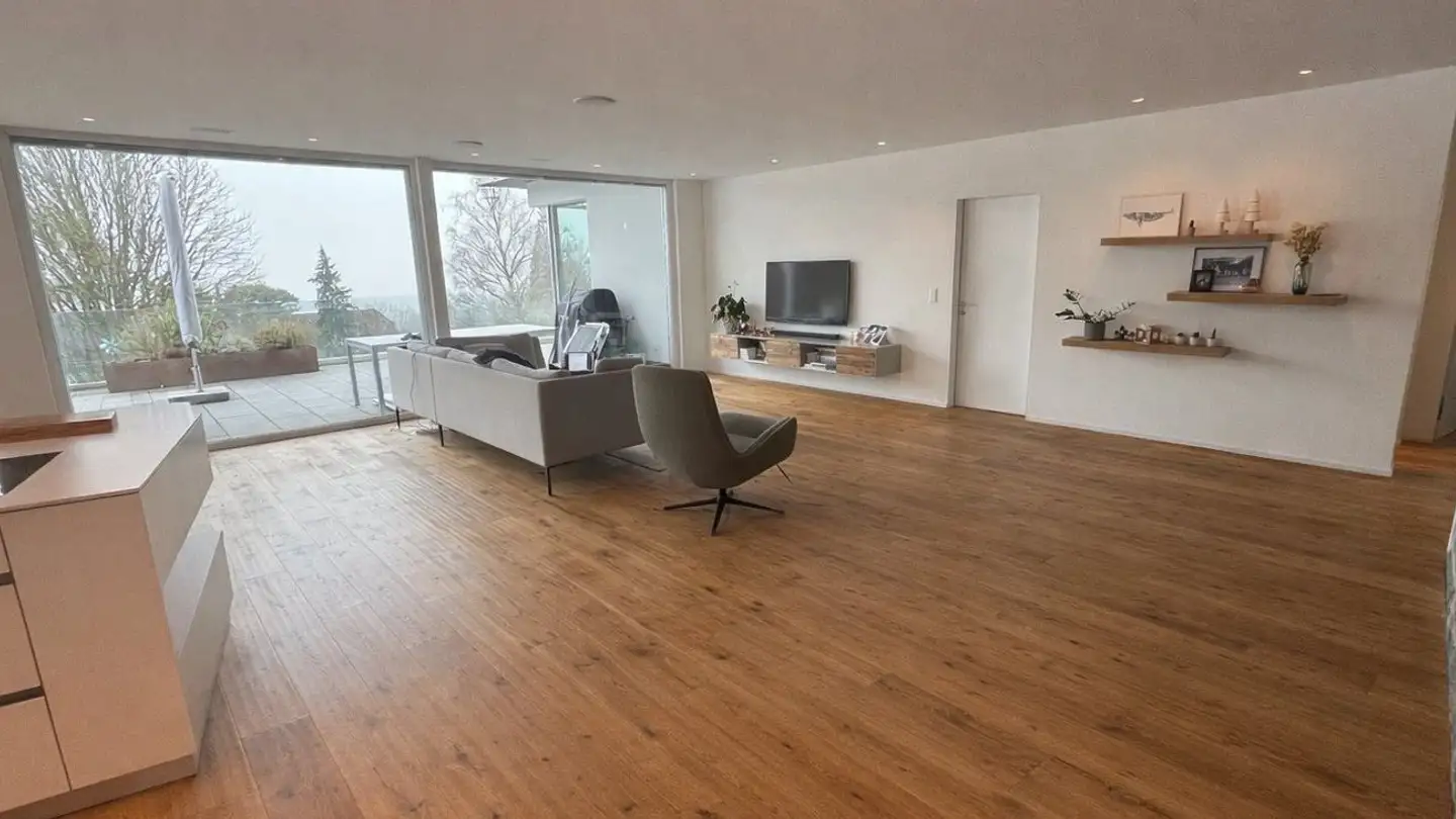 Attique à louer - 5454 Bellikon