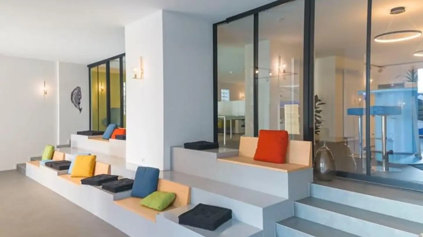 Commercial for rent - 1820 Montreux - Photo 3