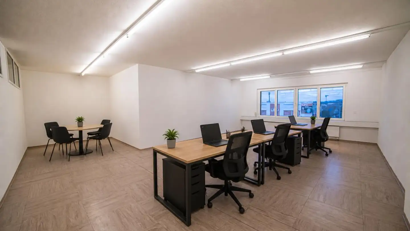 Office space for rent - Meierhofstrasse 9, 6032 Emmen