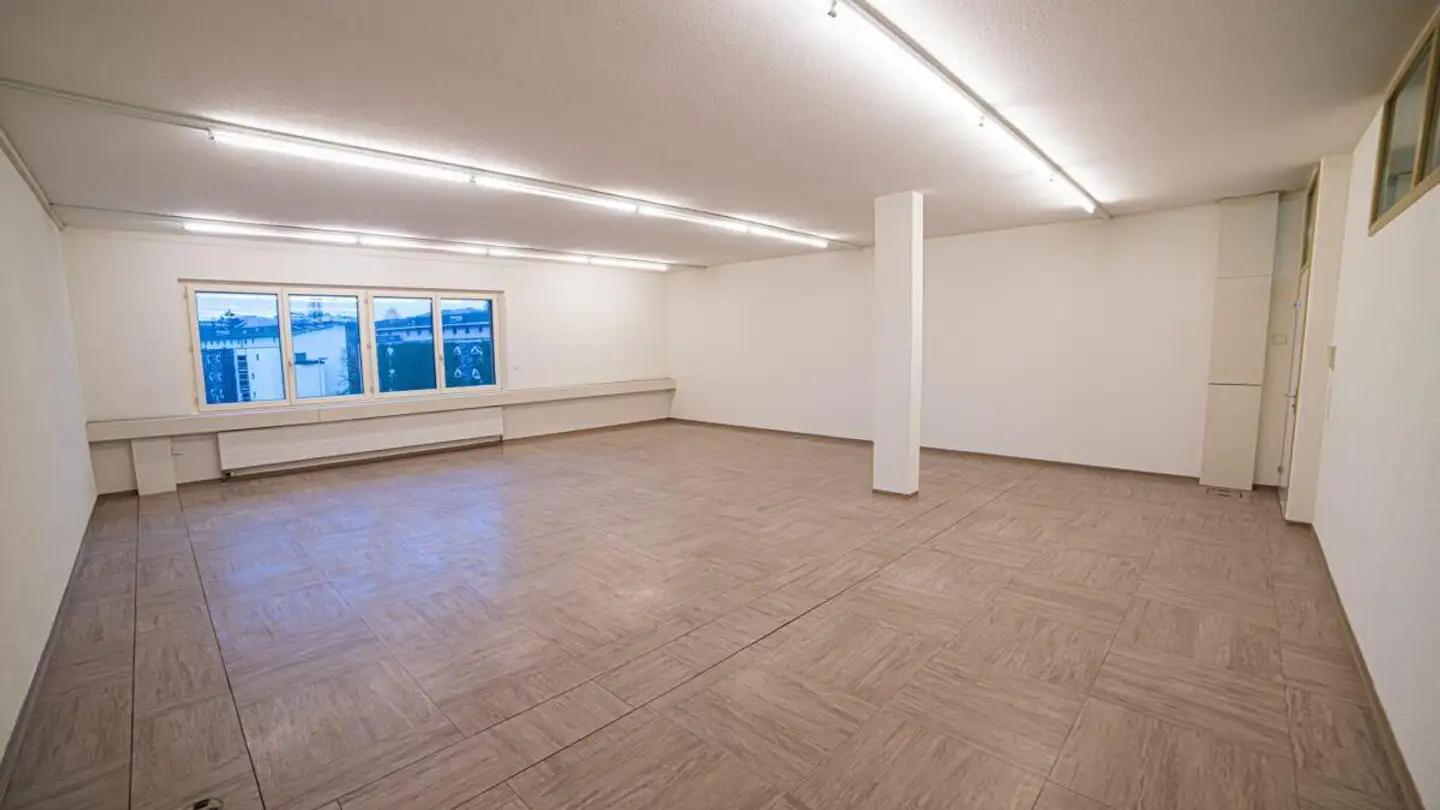 Office space for rent - Meierhofstrasse 9, 6032 Emmen