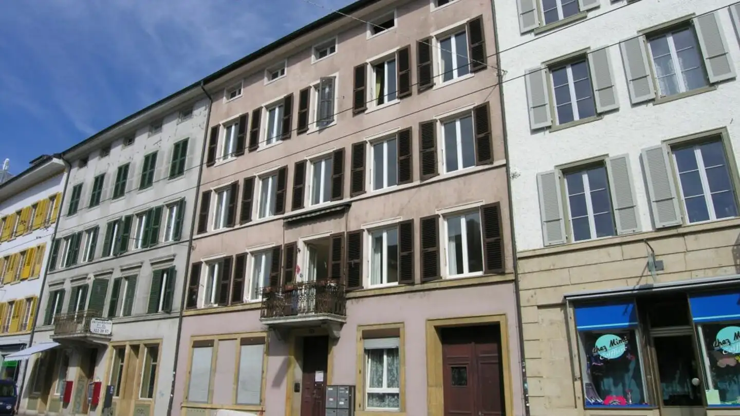 Dachgeschosswohnung mieten - Faubourg Du Jura / Juravorstadt 27, 2502 Biel/Bienne