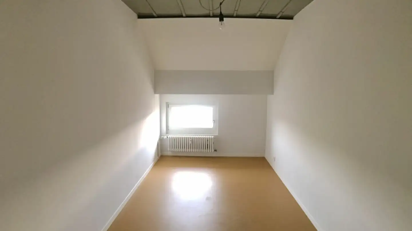 Dachgeschosswohnung mieten - Faubourg Du Jura / Juravorstadt 27, 2502 Biel/Bienne - Foto 4
