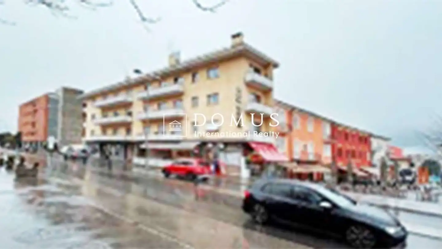 Residential building for sale - Via Monte Ceneri 2, 6512 Giubiasco