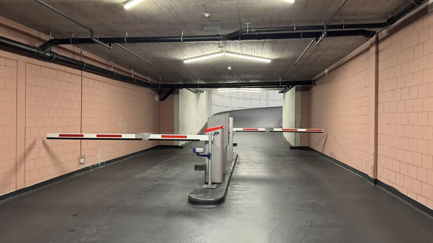 Outdoor parking space for rent - Hilfikerstrasse 4, 3014 Bern - Photo 2