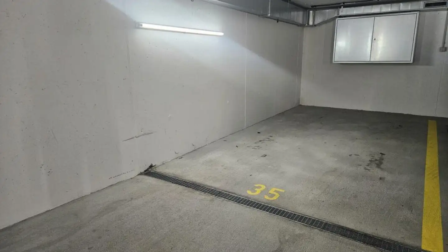 Place de parking souterraine à louer - Bahnhofstrasse 57, 9320 Arbon - Photo 2