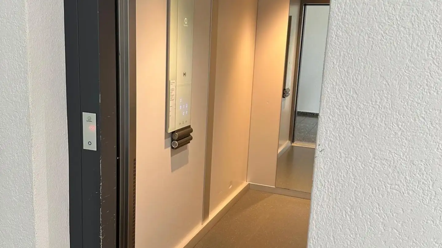 Commerciale in affitto - Zentralstrasse 52, 5610 Wohlen AG - Foto 4