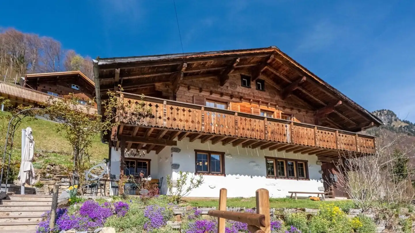 Einfamilienhaus kaufen - Kanalstrasse, 8775 Hätzingen