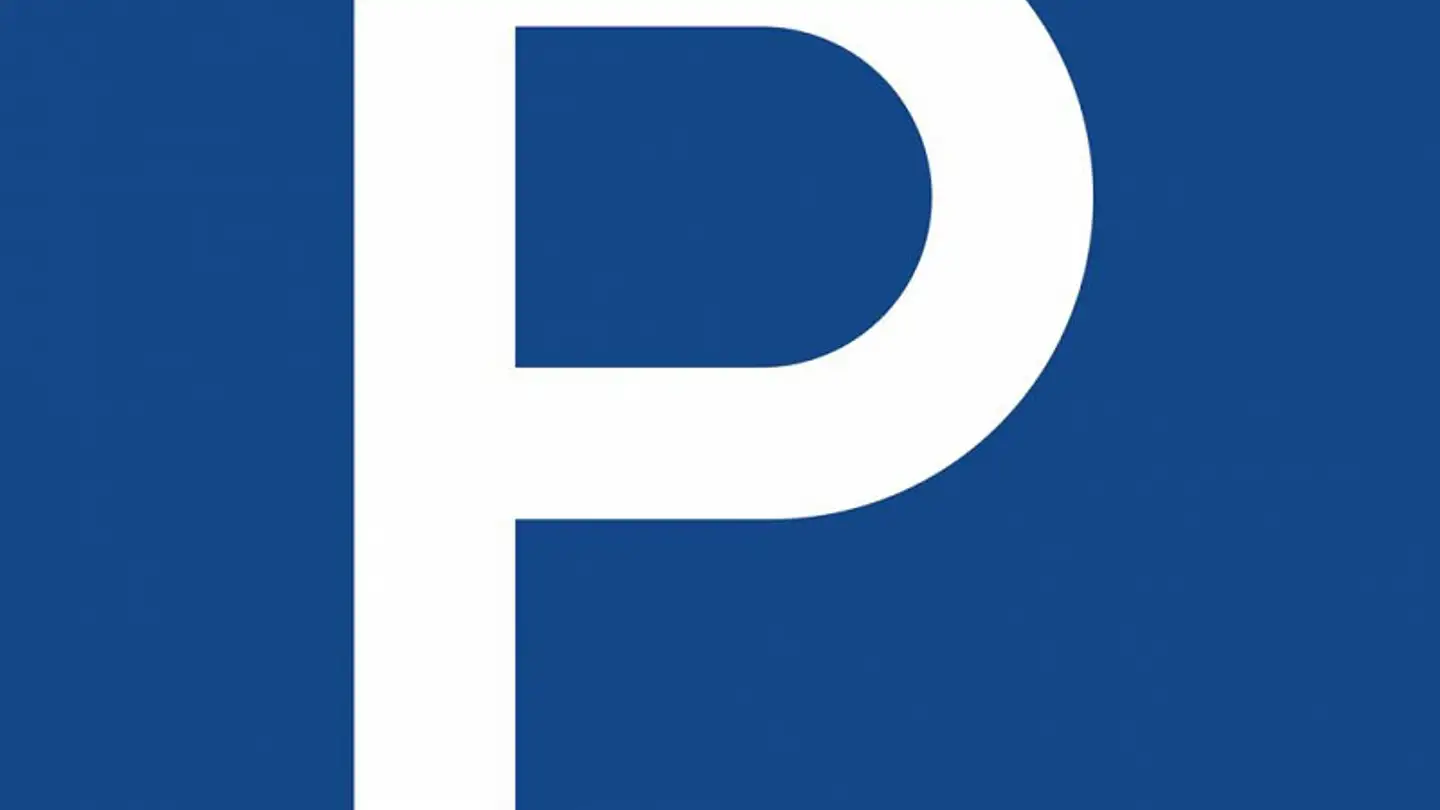 Tiefgaragenstellplatz mieten - Zürichstrasse 104a, 8123 Ebmatingen