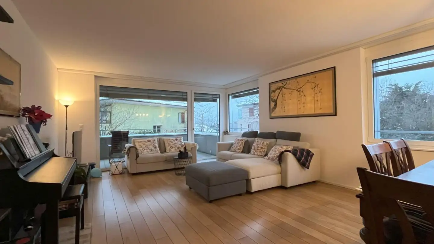 Appartement à louer - Avenue Des Peupliers 32, 1009 Pully - Photo 2