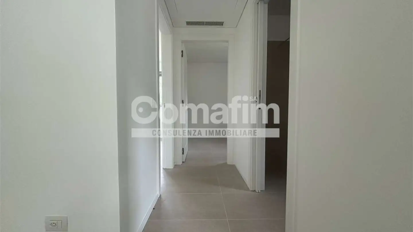 Appartement à louer - Via Belvedere, 6952 Canobbio - Photo 4
