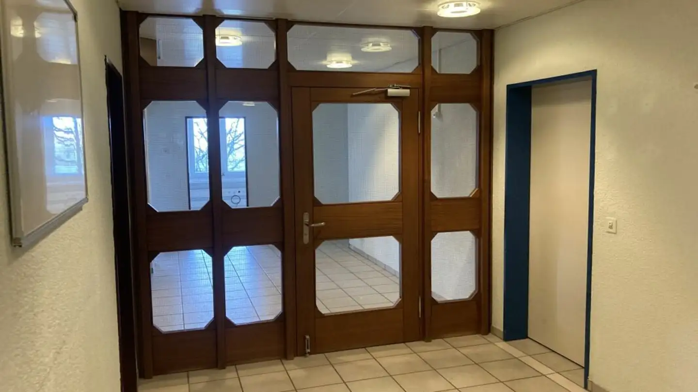 Bureau à louer - Bruggacherstrasse 18, 8117 Fällanden