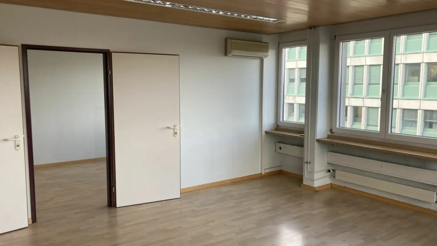 Bureau à louer - Bruggacherstrasse 18, 8117 Fällanden - Photo 4