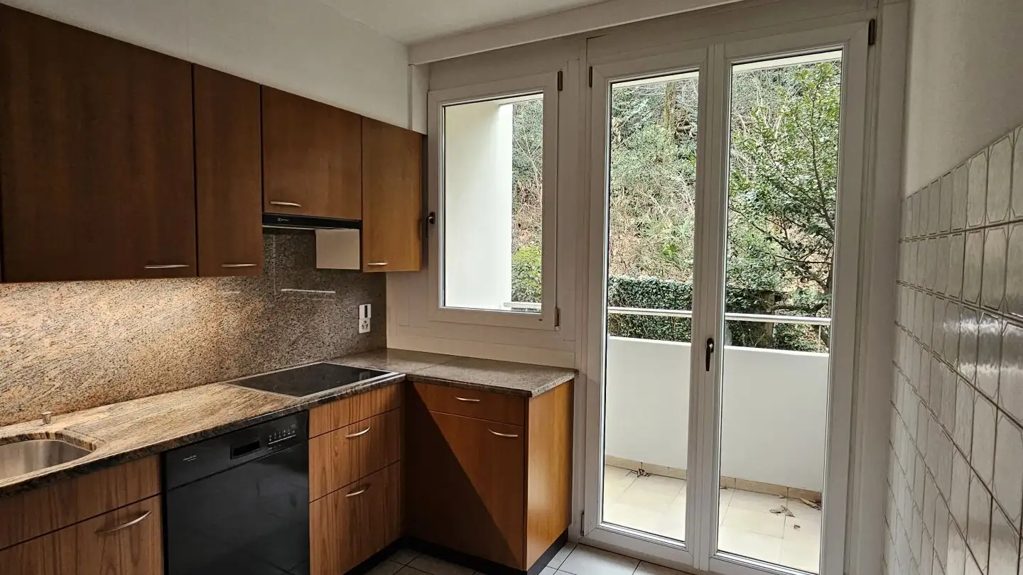 Appartement à louer - Via Selva, 6814 Lamone