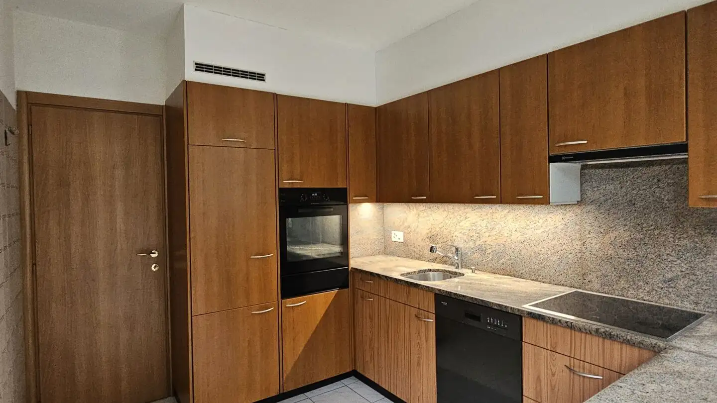 Appartement à louer - Via Selva, 6814 Lamone - Photo 2