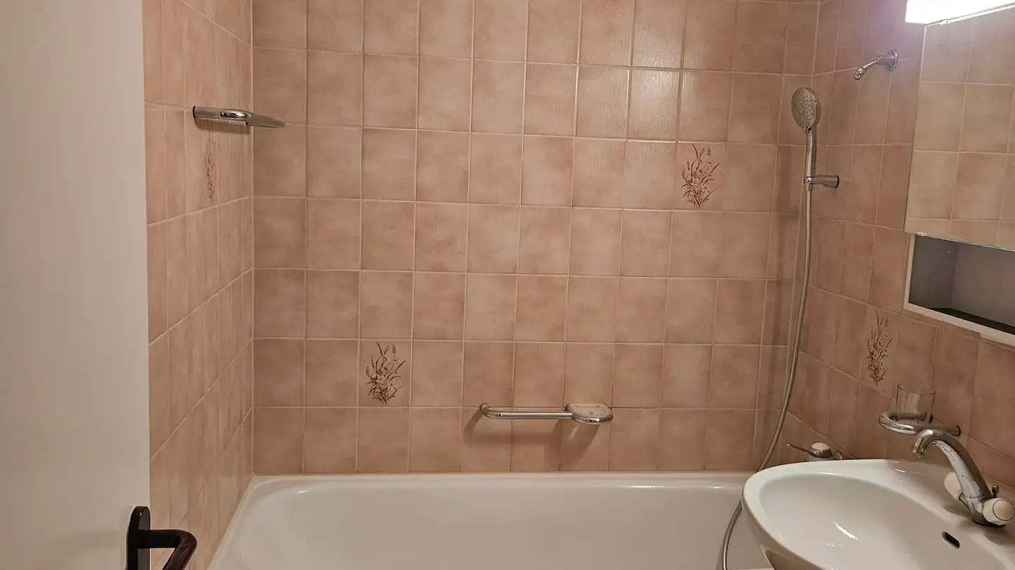 Apartment for rent - Bahnweg 19, 2563 Ipsach - Photo 4