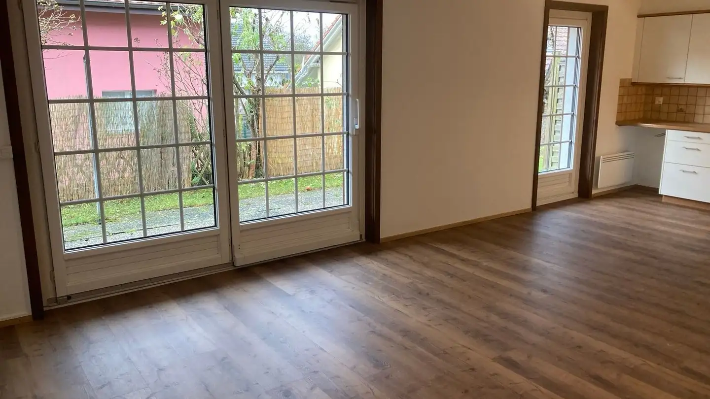 Apartment for rent - Chemin Pré-De-La-Vigne 52, 1468 Cheyres - Photo 2