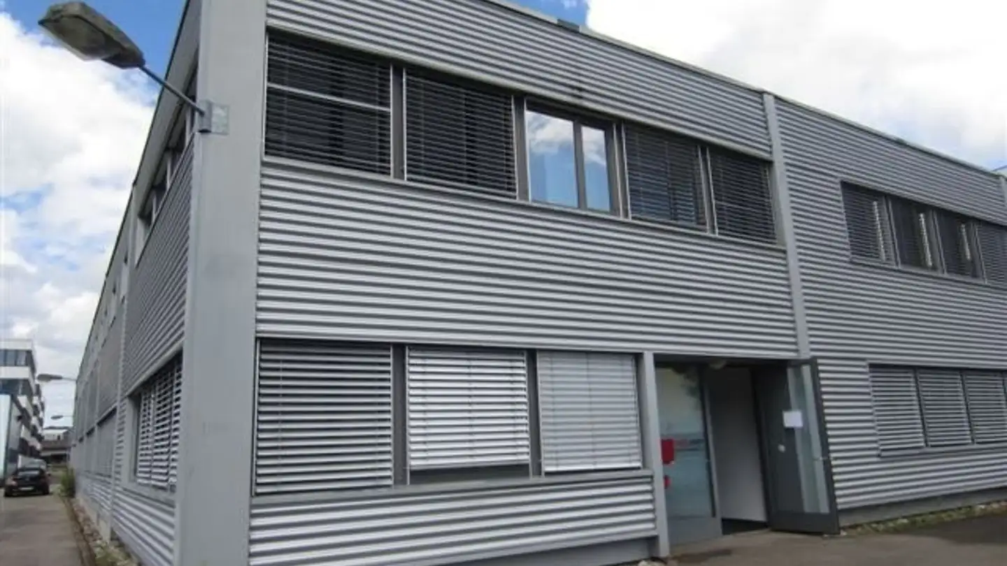 Gewerbe mieten - Kägenstrasse 21, 4153 Reinach BL