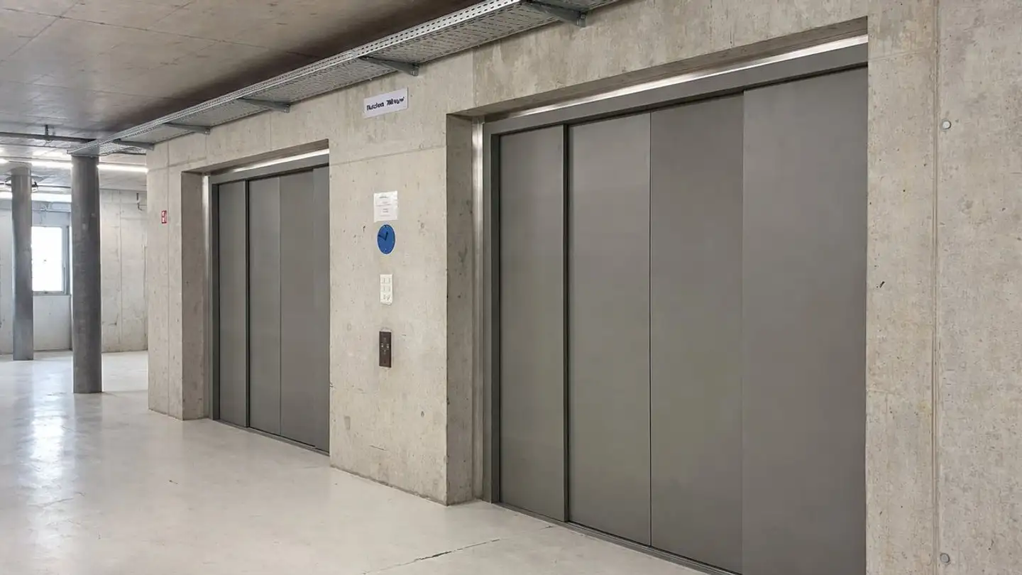 Grande magazzino in affitto - Wiesenstrasse 36, 8952 Schlieren - Foto 4