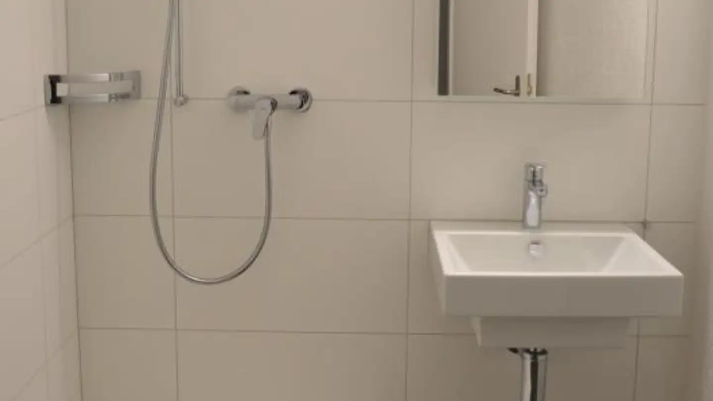 Wohnung mieten - Kilchbergstrasse 6a, 8134 Adliswil - Foto 4