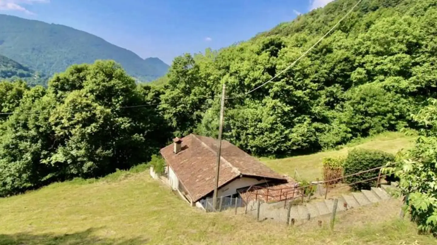 Chalet for sale - 6951 Signôra
