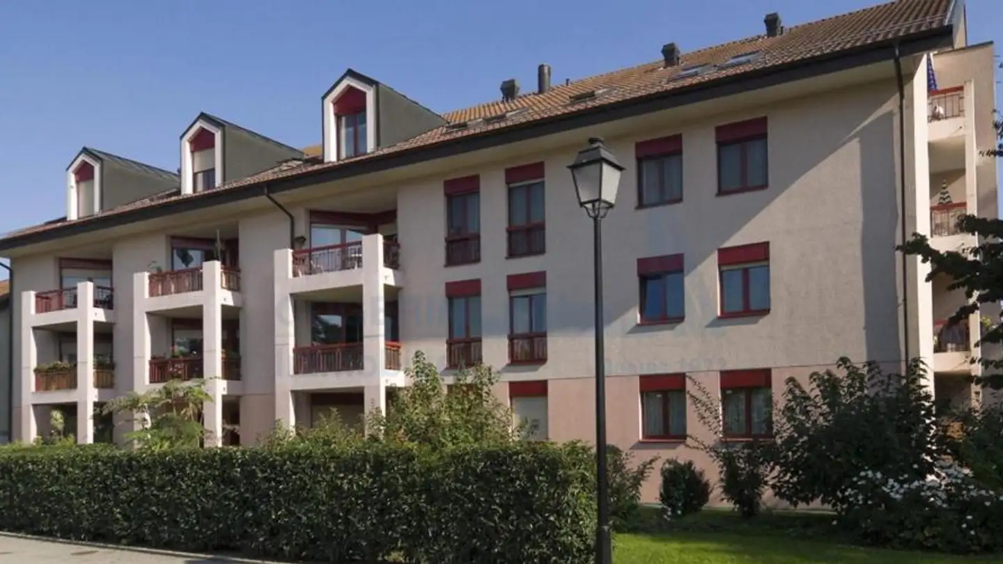 Outdoor parking space for rent - Rue Du Village 3, 1214 Vernier