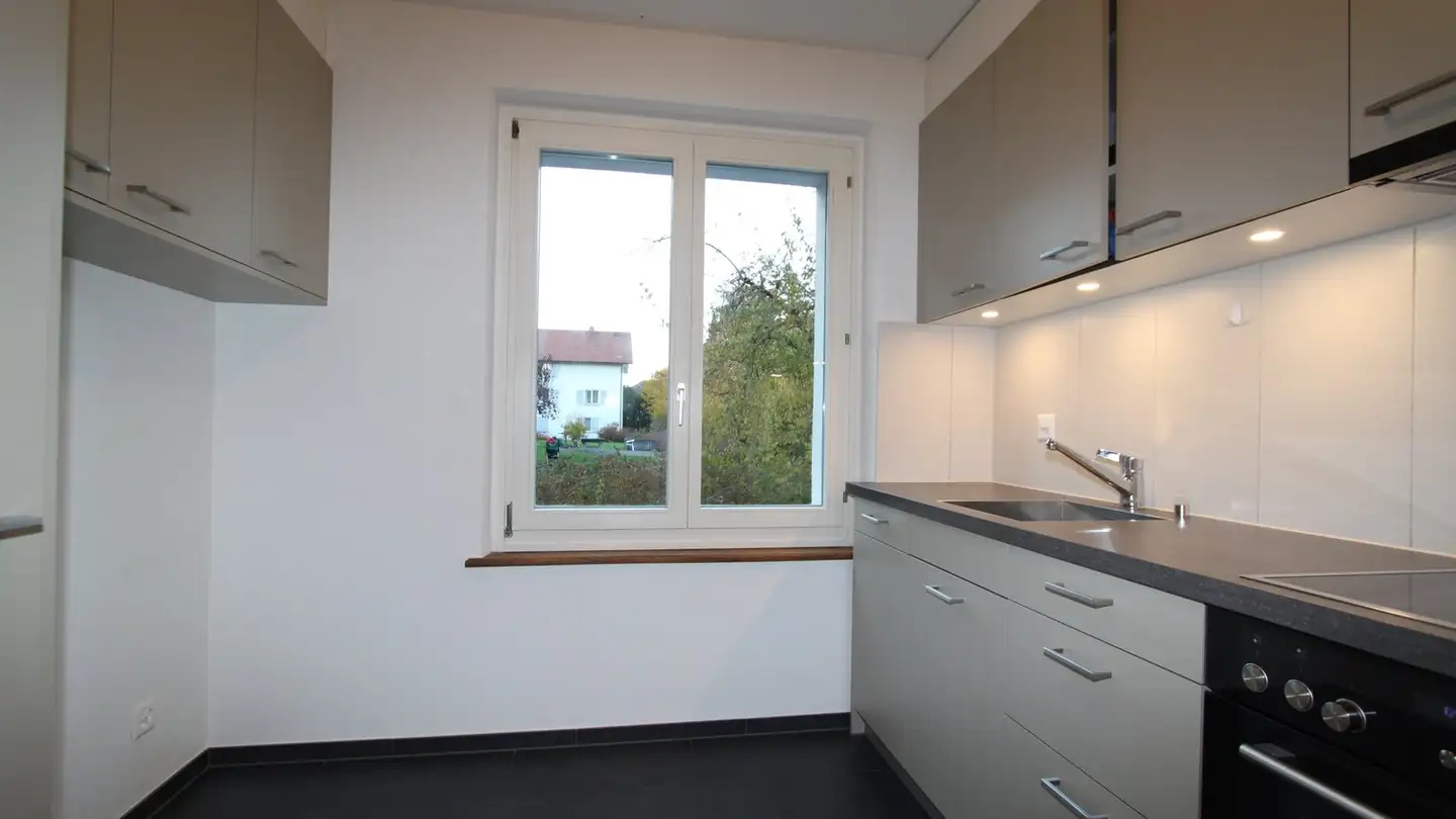 Appartamento in affitto - Frutigenstrasse 32, 3600 Thun - Photo 2