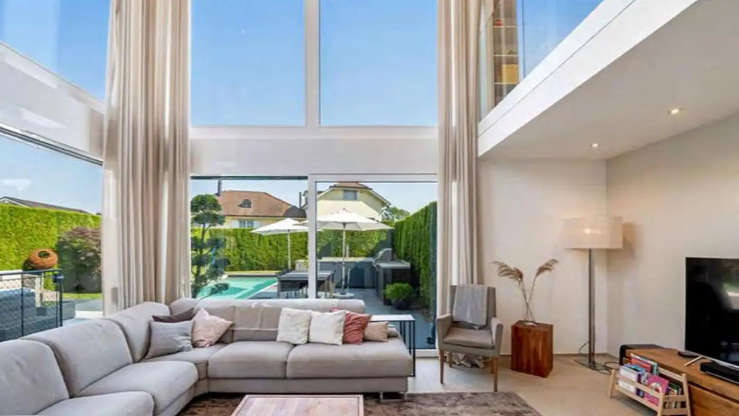 Doppelhaushälfte mieten - Hurdnerwäldlistrasse 70a, 8808 Pfäffikon SZ