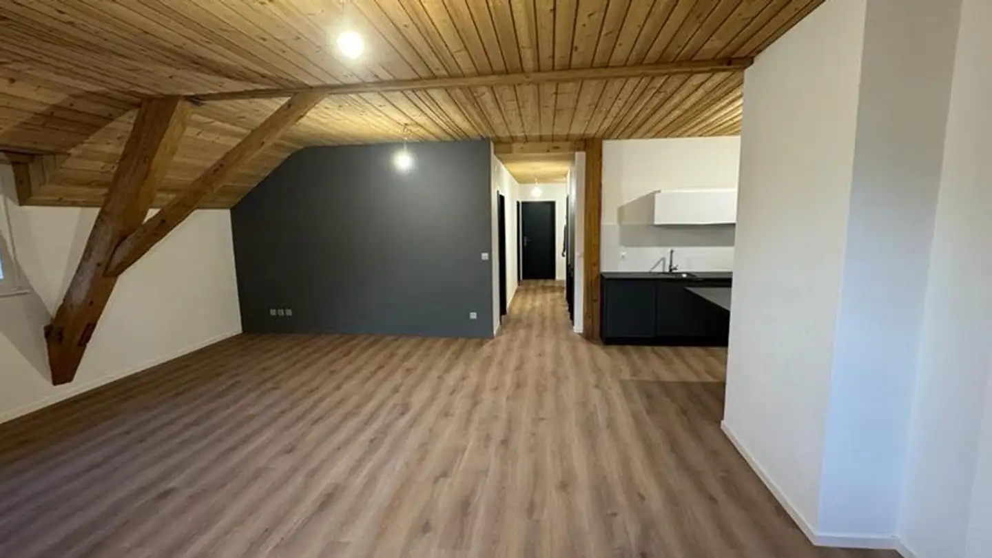 Apartment for rent - Rue De L'hôtel-De-Ville 5, 2740 Moutier - Photo 3