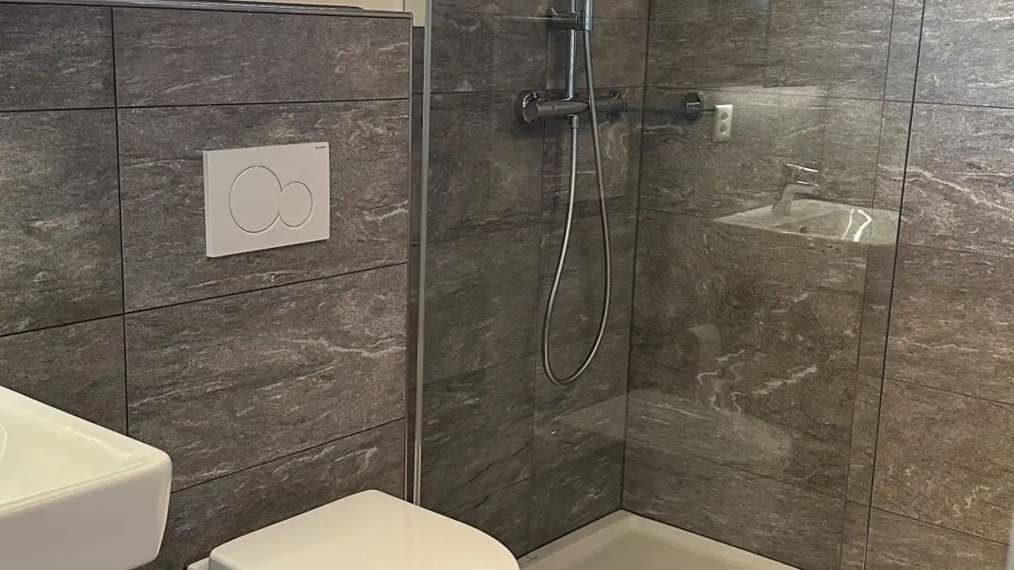 Wohnung mieten - Dorfstrasse, 3436 Zollbrück - Foto 2