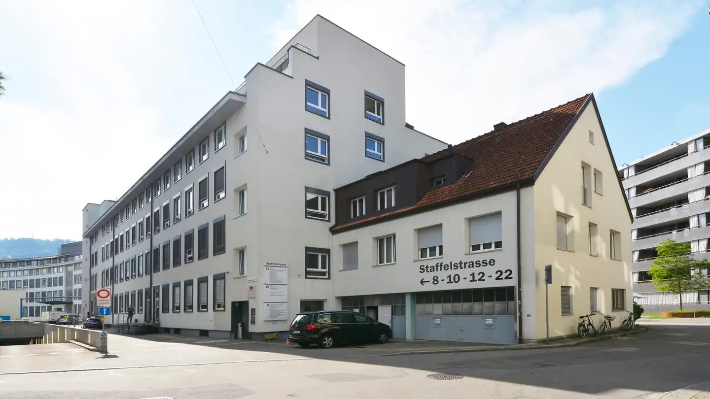 Bureau à louer - Staffelstrasse 12, 8045 Zürich