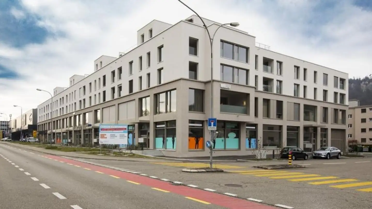 Place de parking souterraine à louer - Oltnerstrasse 105, 4663 Aarburg
