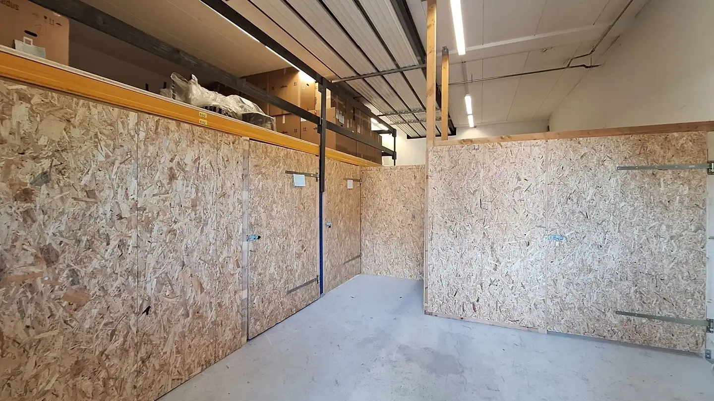Espace de stockage à louer - Ruchstuckstrasse 17, 8306 Brüttisellen - Photo 2