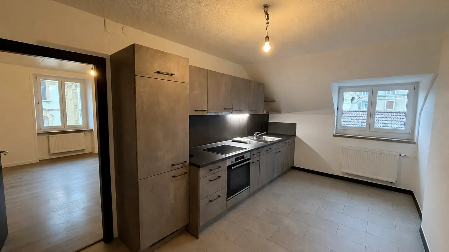 Appartement à louer - Rue De La Charrière 21, 2300 La Chaux-de-Fonds - Photo 2