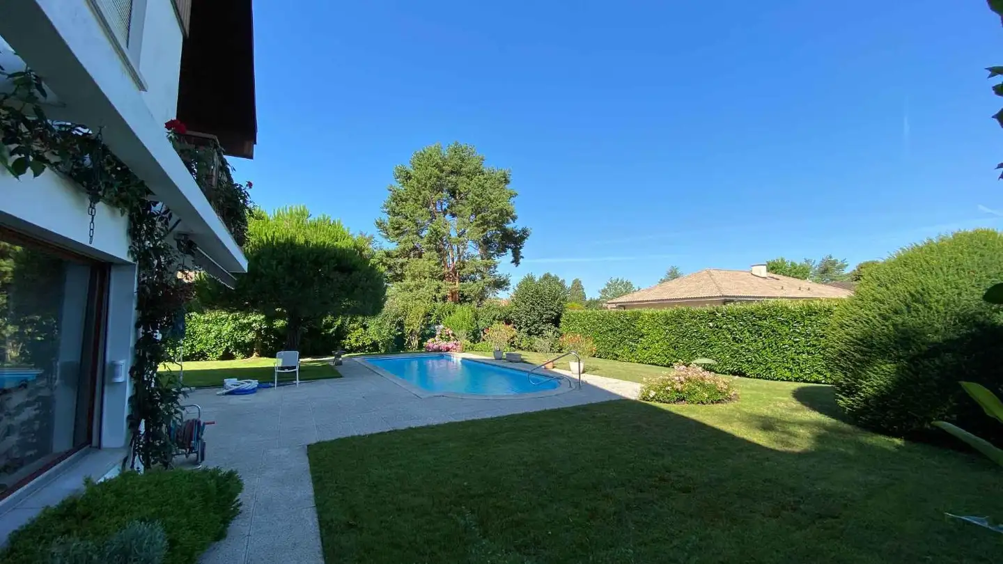 Villa for rent - 1222 Vésenaz - Photo 2