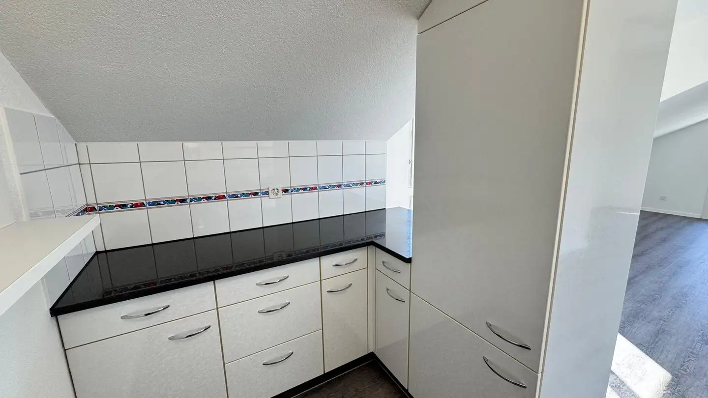 Dachgeschosswohnung mieten - Schauenburgerstrasse 6, 4410 Liestal - Foto 4