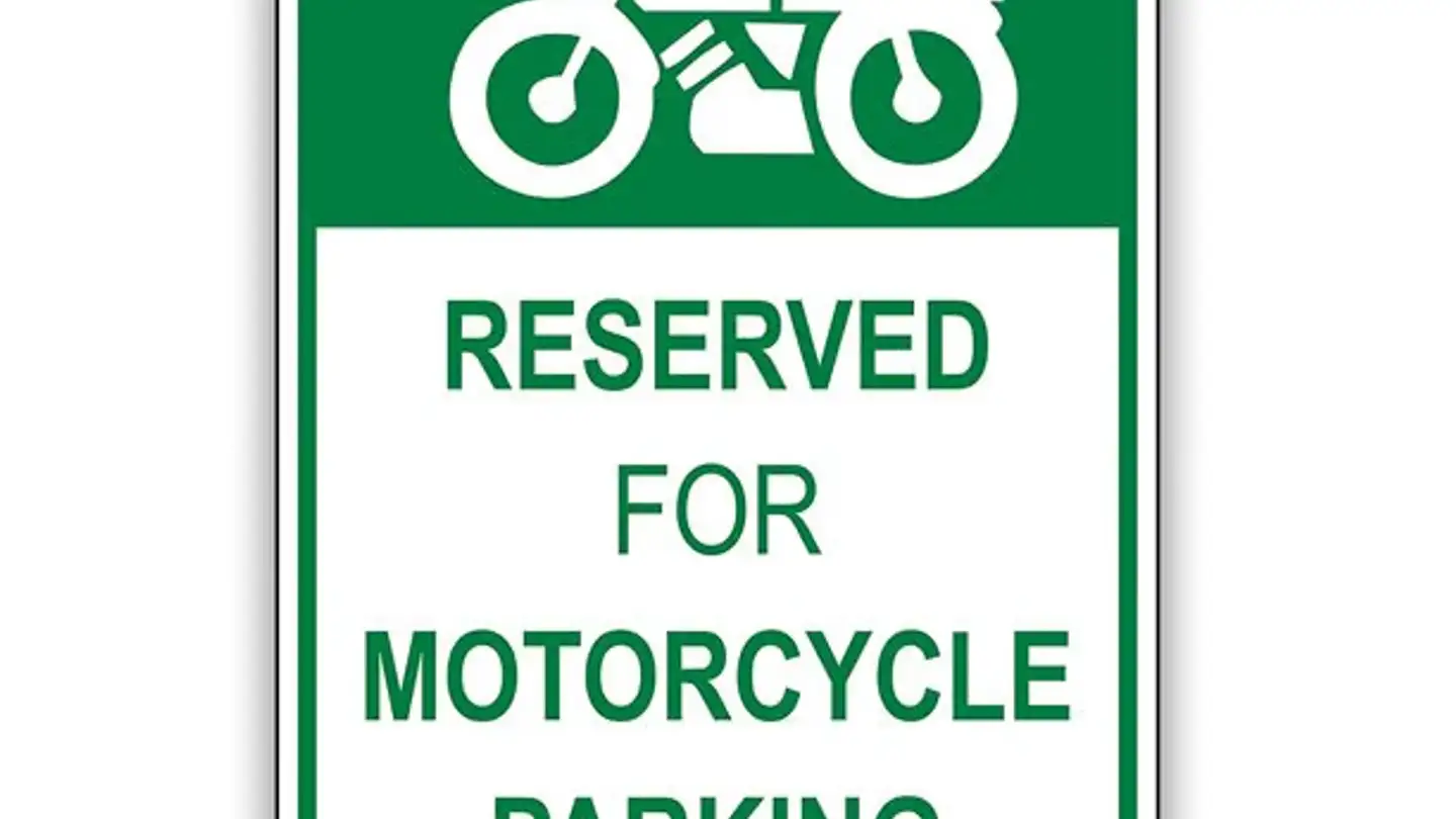 Überdachter Motorradparkplatz mieten - Claridenweg 1, 8800 Thalwil