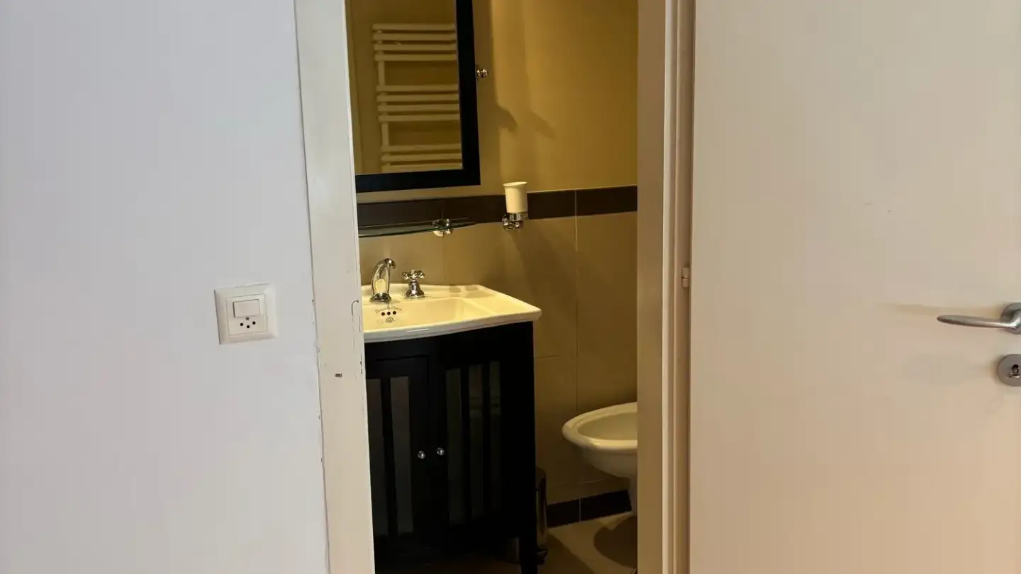 Studio for rent - Avenue Des Mousquines 23, 1005 Lausanne - Photo 3