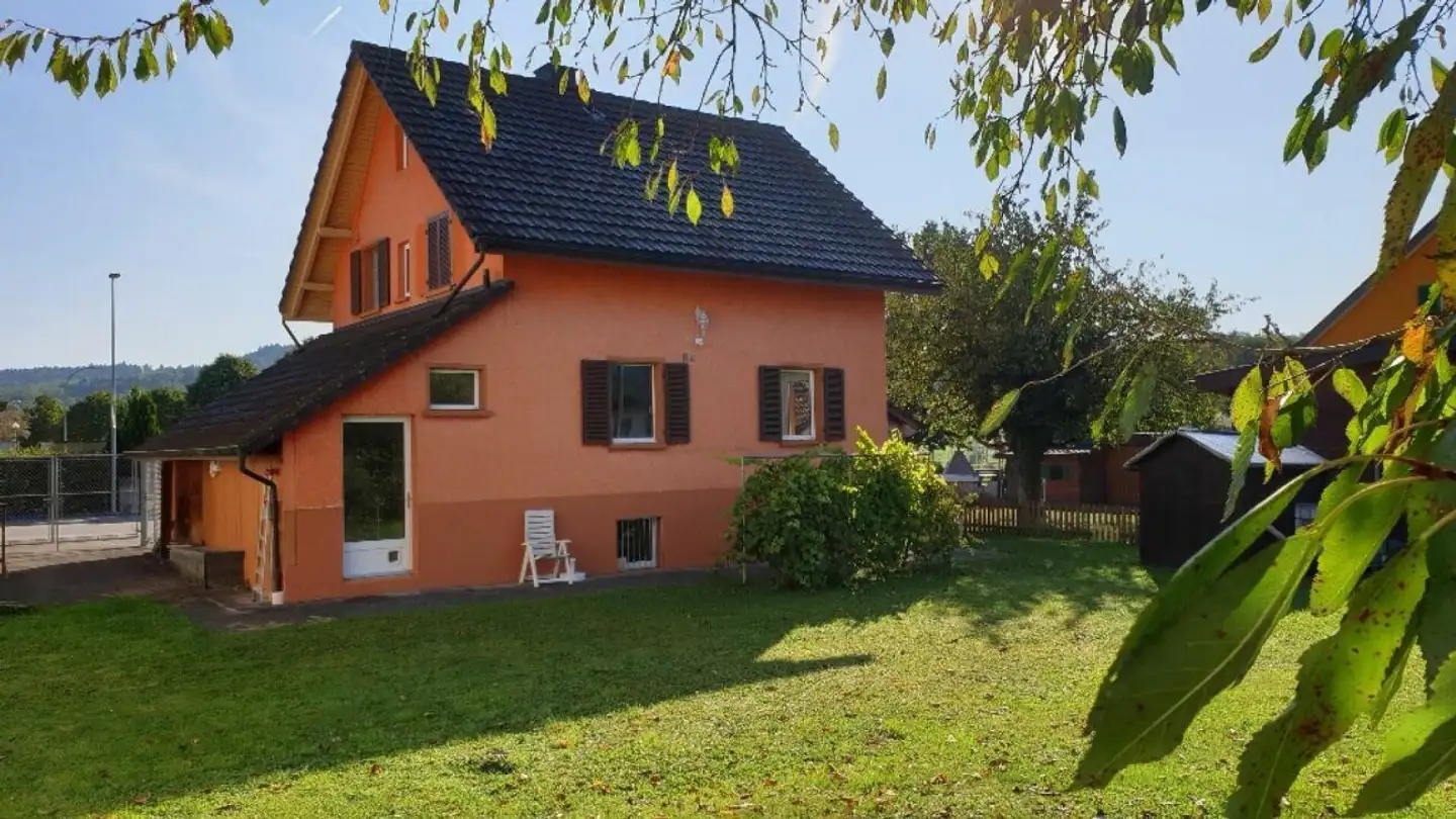 Single house for rent - Hembrunnstrasse 6, 5605 Dottikon