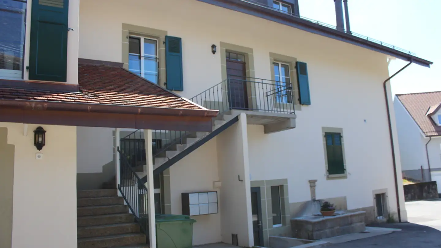 Spazio di archiviazione in affitto - 1166 Perroy - Photo 2